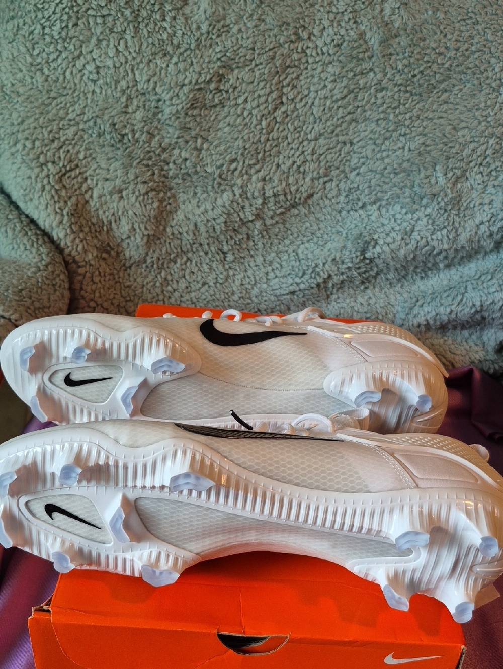 Nike White Huarache 6 Elite Low Lacrosse Cleat - White/Black - Picture 12 of 15